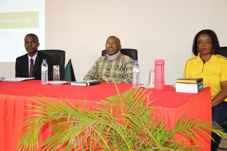 O TRIBUNAL FISCAL DE PROVÍNCIA DE MAPUTO APROXIMA-SE DOS CONTRIBUINTES E AGENTES ECONÓMICOS DOS DISTRITOS DA MANHIÇA E MAGUDE O TRIBUNAL FISCAL DE PROVÍNCIA DE MAPUTO APROXIMA-SE DOS CONTRIBUINTES E AGENTES ECONÓMICOS DOS DISTRITOS DA MANHIÇA E MAGUDE